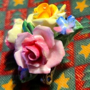 ROSE BOUQUET PORCELAIN JEWELED BROOCH